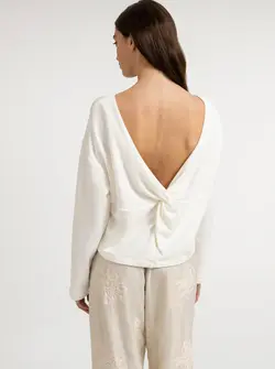 PULL À NŒUD
