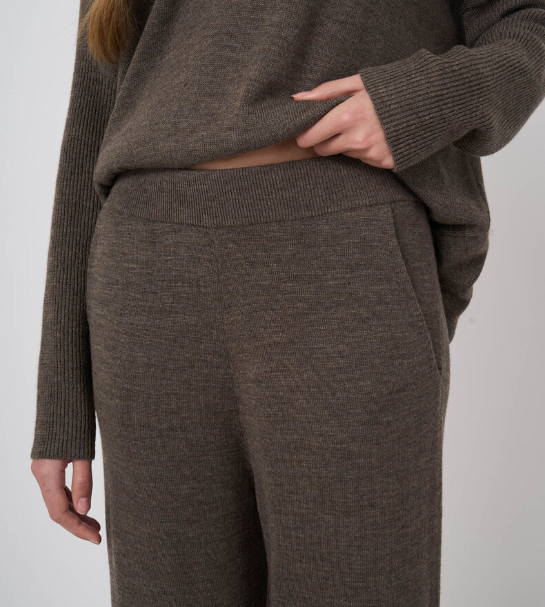 PANTALON EN LAINE DE MÉRINO