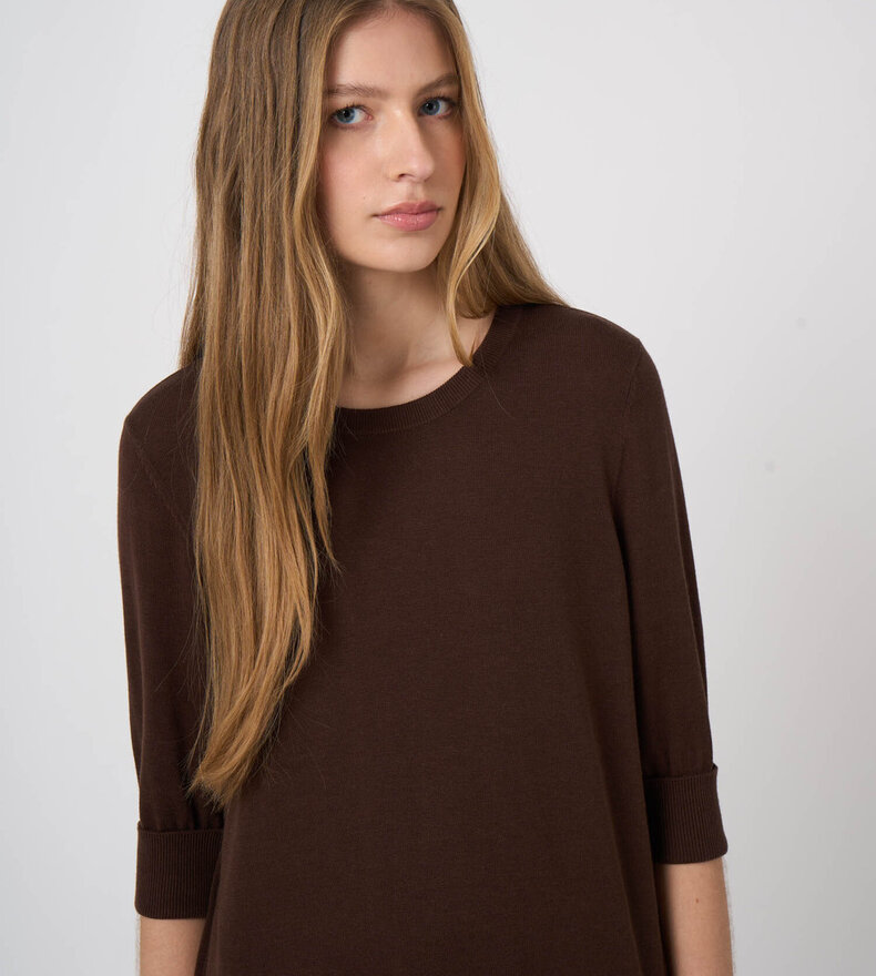 PULL À MANCHES COURTES