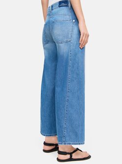 ORLA JEANS