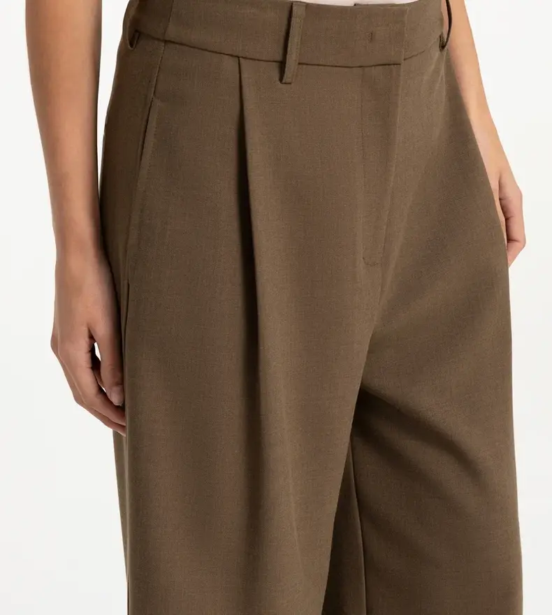 WOVEN BAREL TROUSER