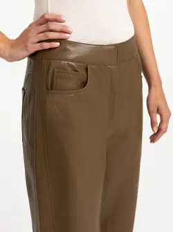 FAUX LEATHER TROUSER