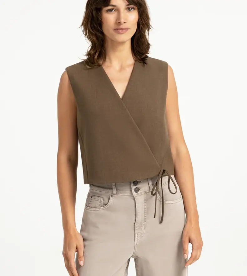 WOVEN GILET