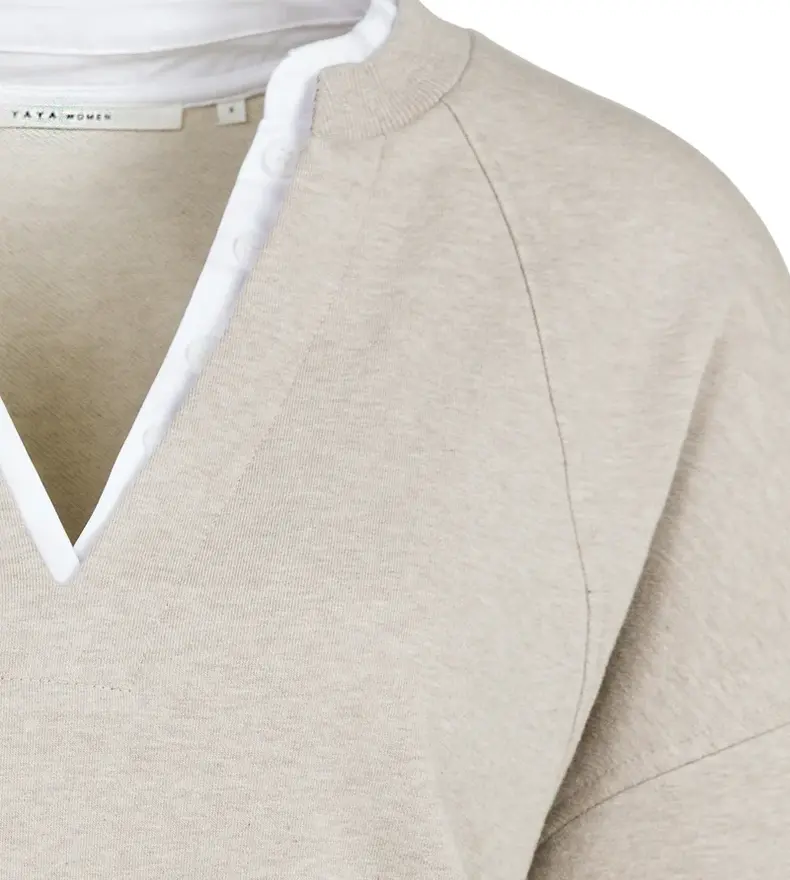 V-NECK SWEATER