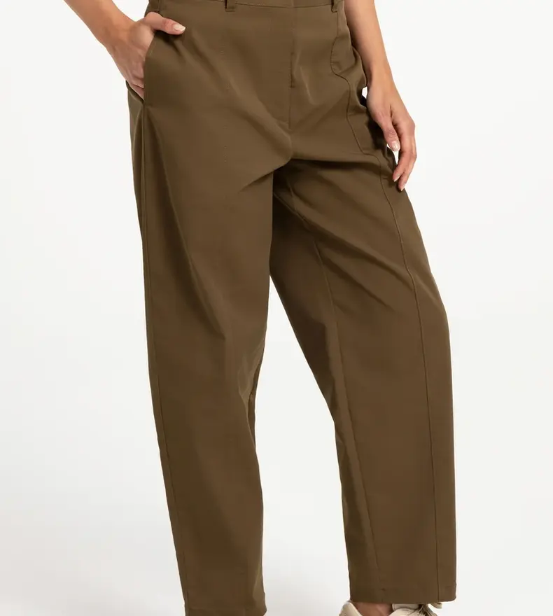 PANTALON COUPE AMPLE