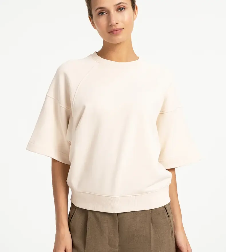 SHORTSLEEVE SWEATER