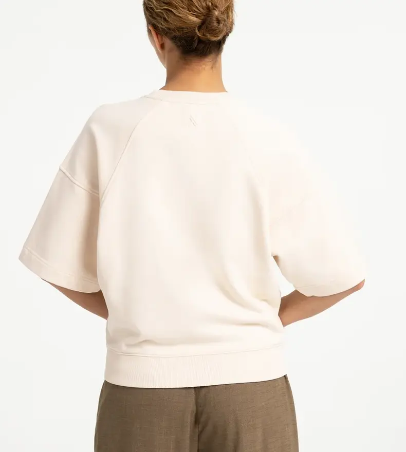 SHORTSLEEVE SWEATER