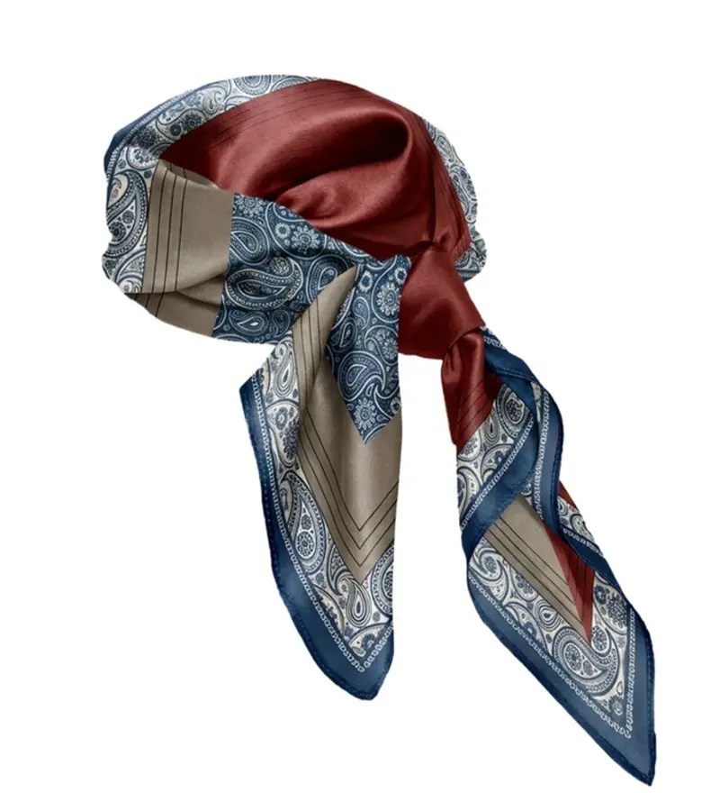 FOULARD EN SOIE