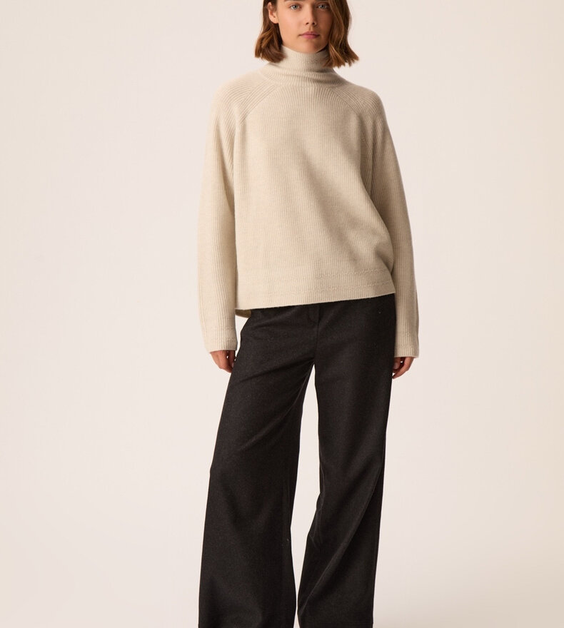 ARVALO SWEATER