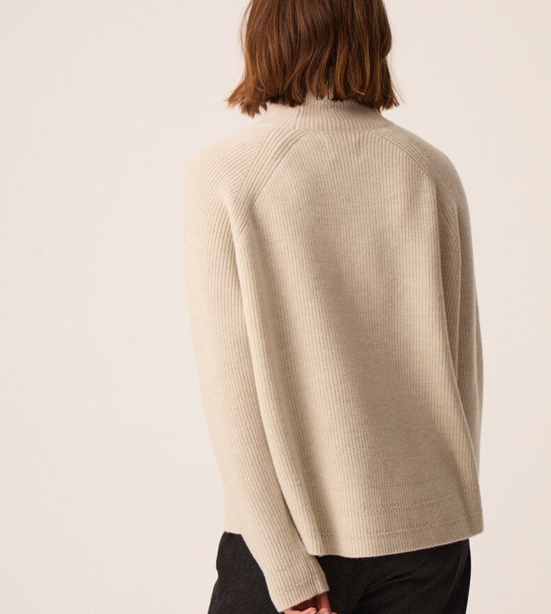 ARVALO SWEATER