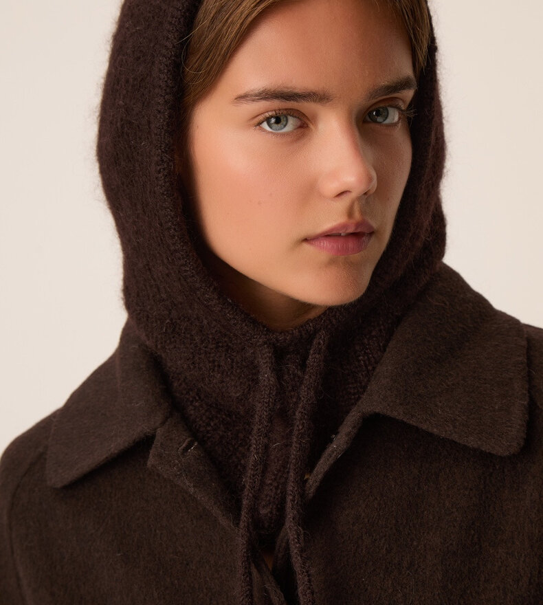 CALISSON HOOD