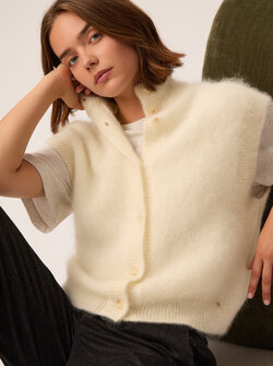 ALIBOU SWEATER VEST
