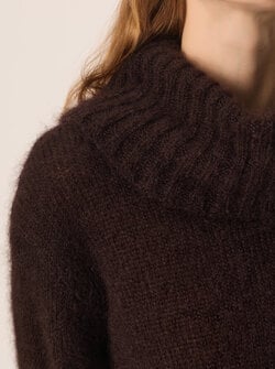 CHALMA SWEATER