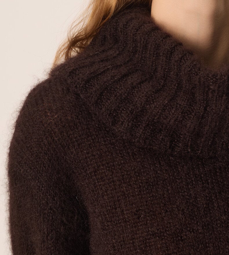 CHALMA SWEATER