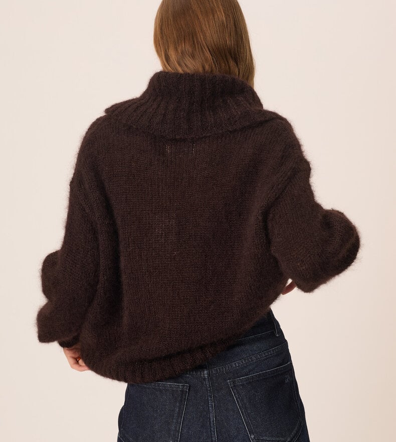 CHALMA SWEATER