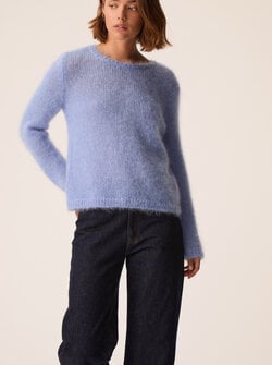 CHOUKY SWEATER