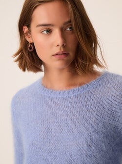 CHOUKY SWEATER