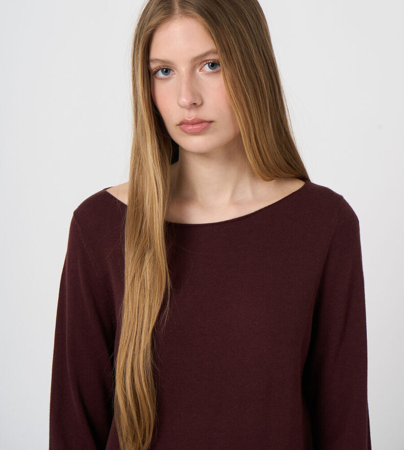 LONG SLEEVE PULLOVER