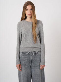 CASHMERE SWEATER