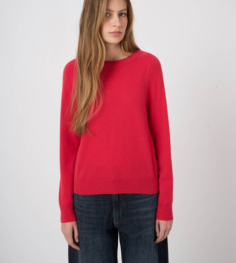 CASHMERE SWEATER
