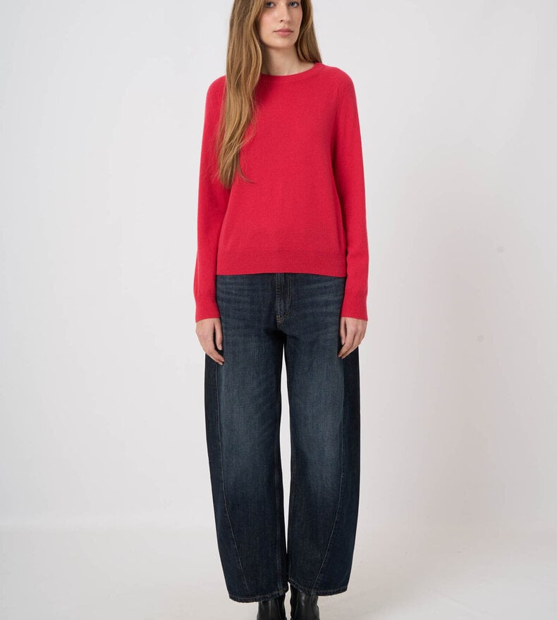 CASHMERE SWEATER