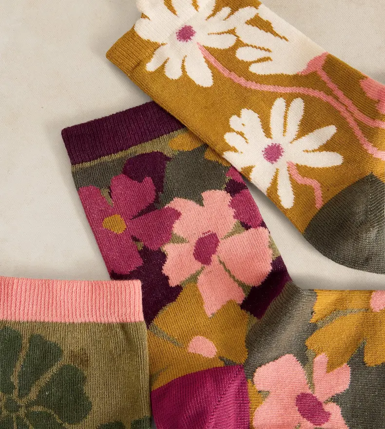 3PK FLORAL TEXTURE ANKLE SOCKS