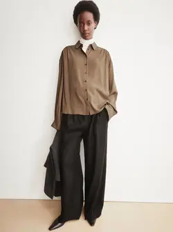 EFINARAA ECOVERO BLOUSE