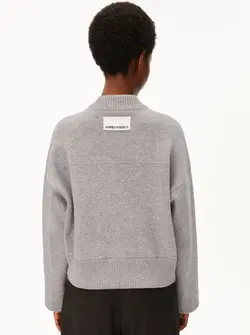 BOMBER KNIT JACKET