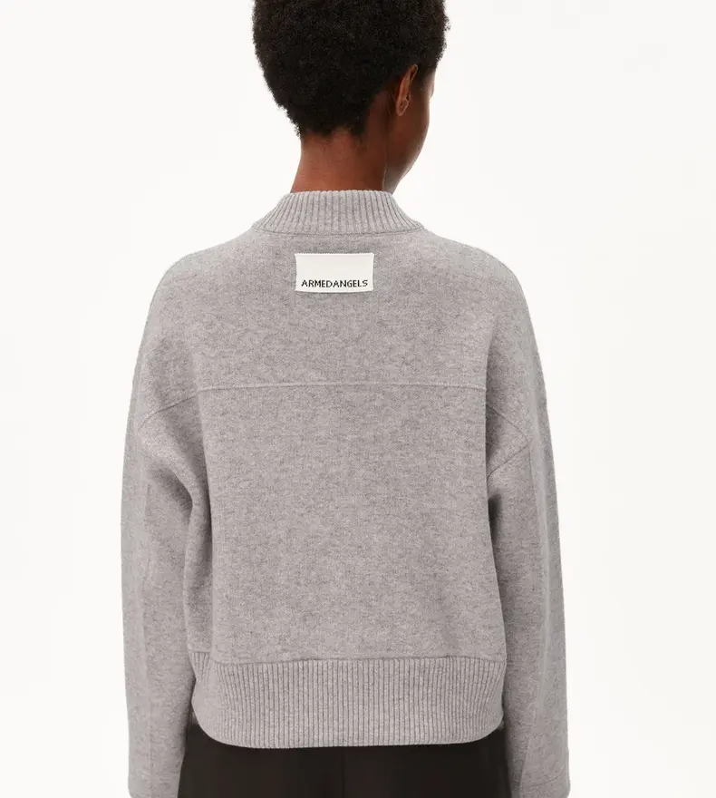 BOMBER KNIT JACKET