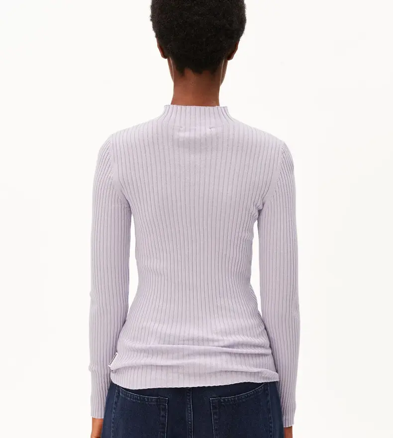 PULL EN MAILLE ALAANIA