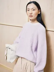 PULL EN MAILLE COULISSÉE