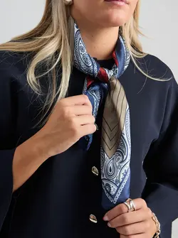 FOULARD EN SOIE
