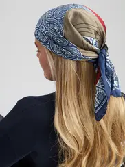 FOULARD EN SOIE
