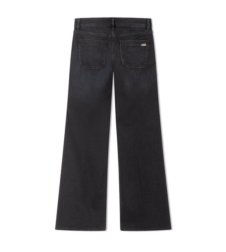 AMARA JEANS