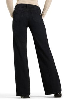AMARA JEANS