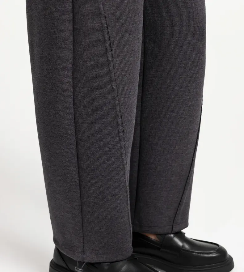 PANTALON EN JERSEY