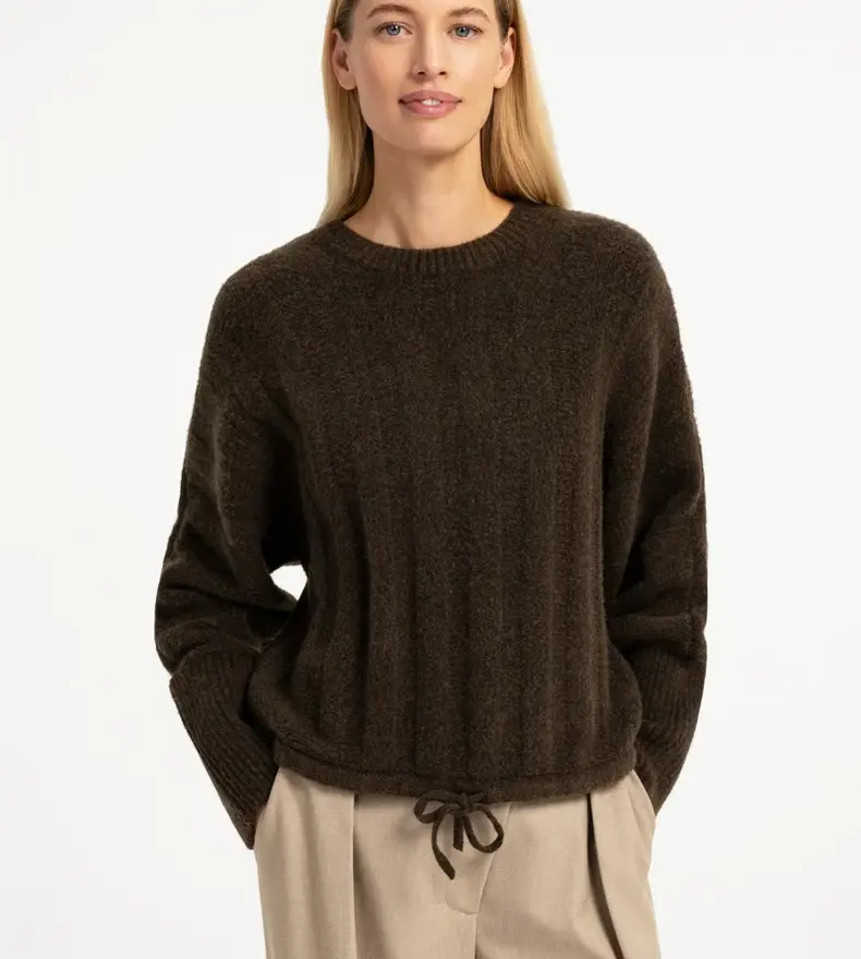 PULL CÔTELÉ