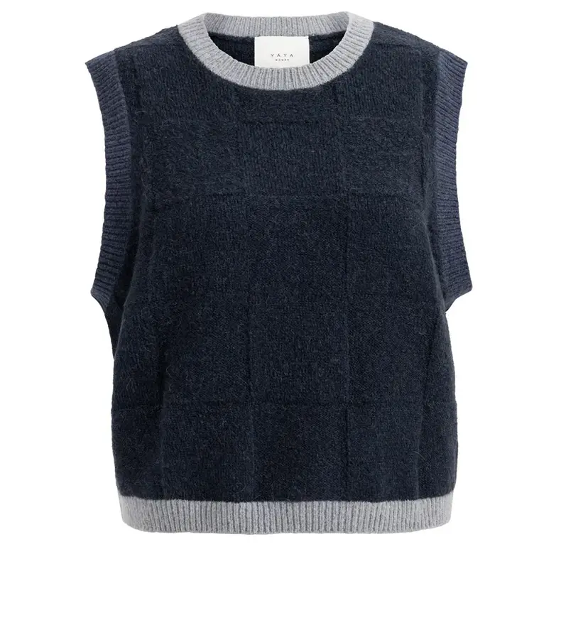 PULL  TEXTURÉ À CARREAUX