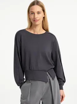 LIGHT WEIGHT SWEATER