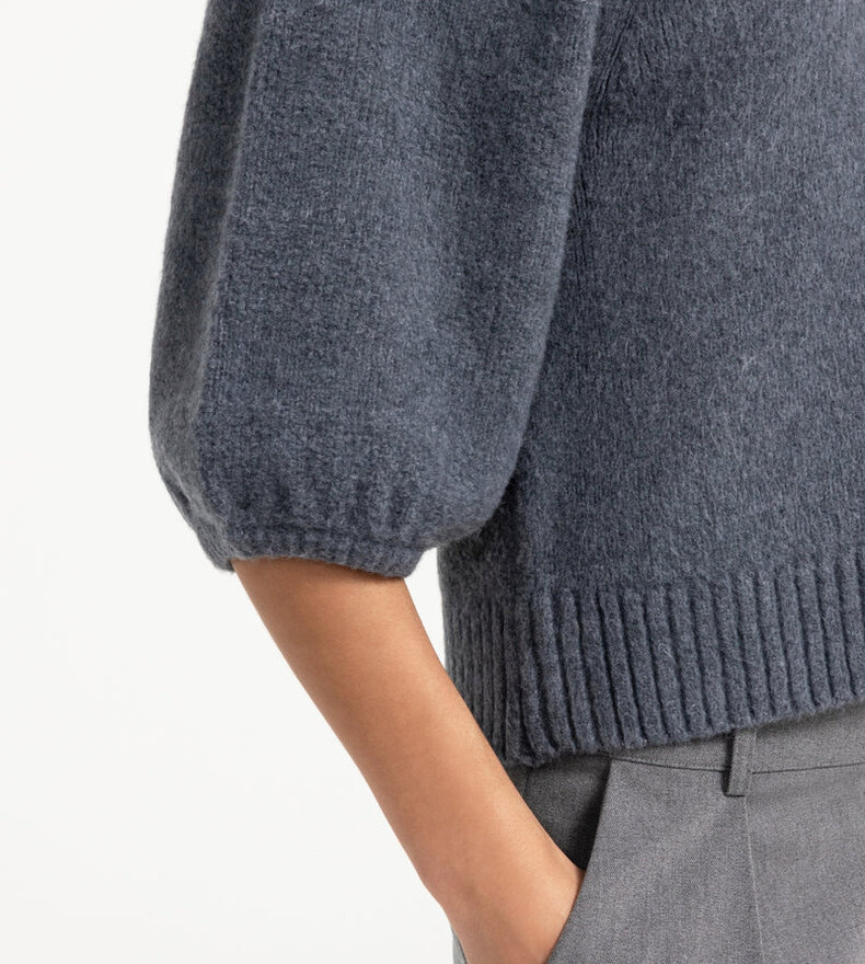 PULL AVEC MANCHES BALLON