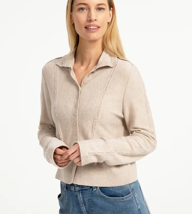CARDIGAN EN TRICOT À BOUTONS