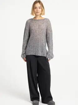 OVERSIZED CABLE SWEATER