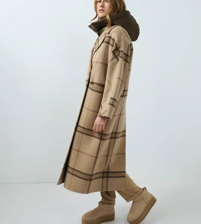 MANTEAU LONG À CARREAUX