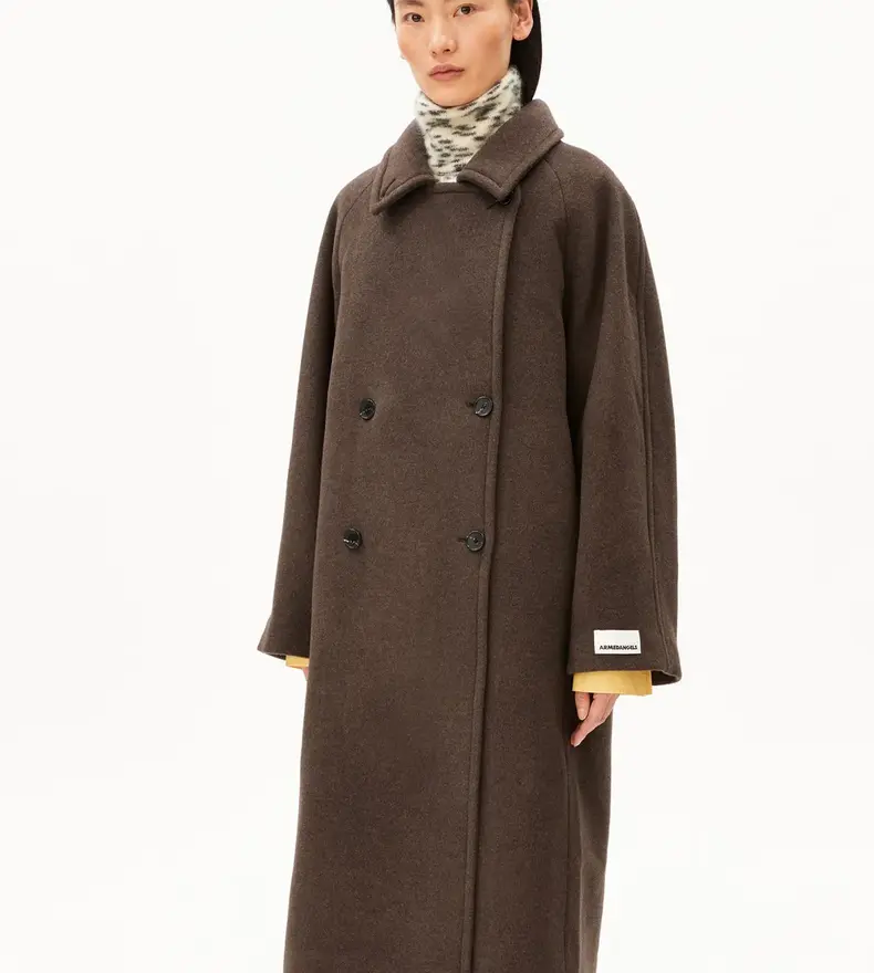 MANTEAU EN LAINE