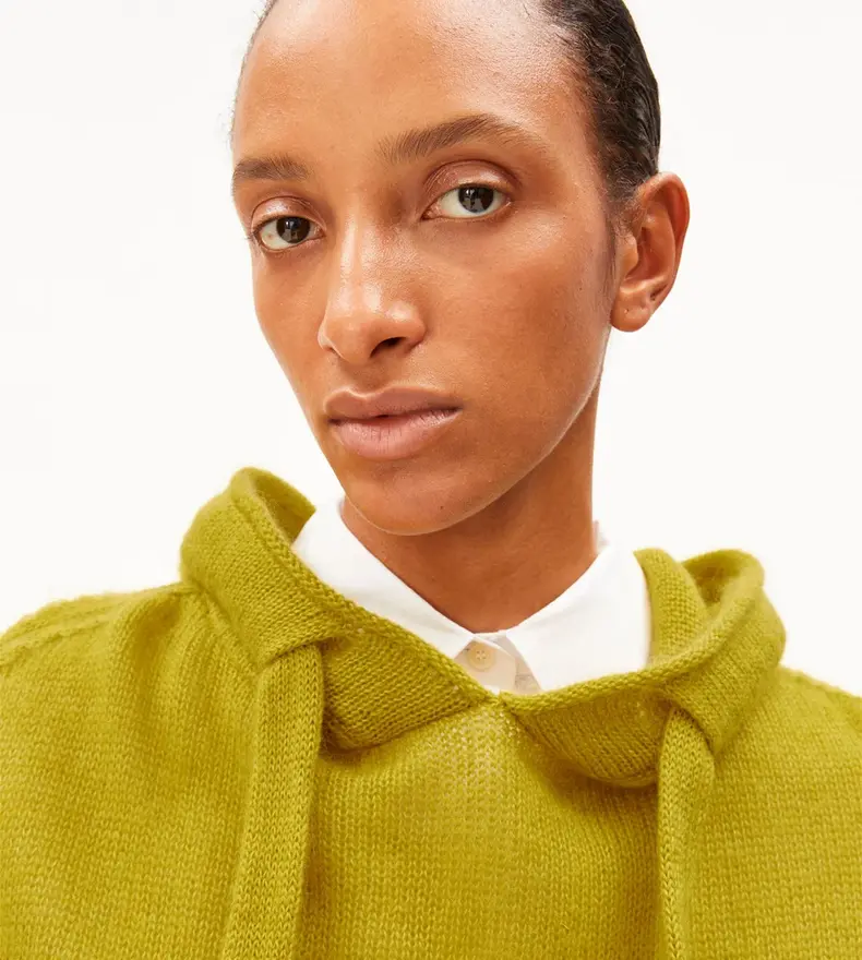 SWEAT À CAPUCHE EN MAILLE