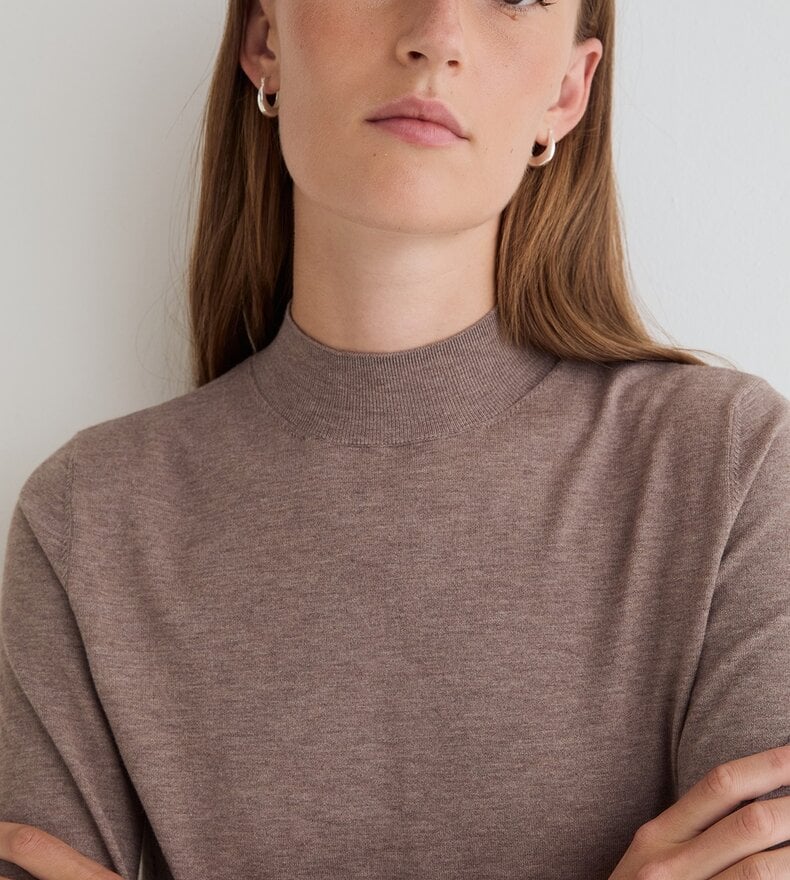 LAVANDY SWEATER