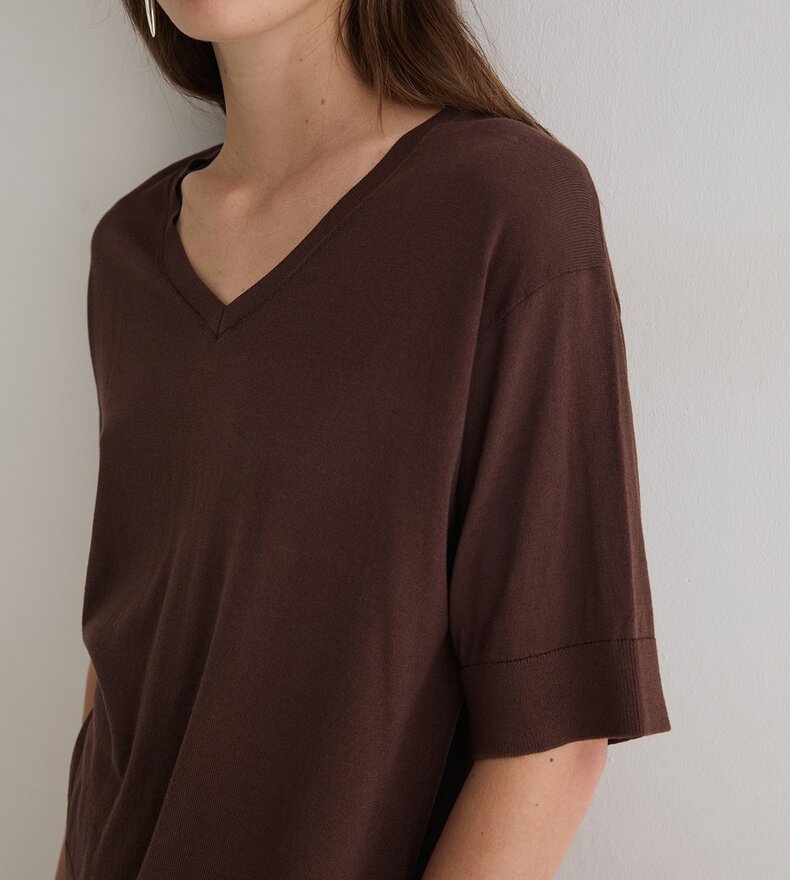 PULL ALOE À COL EN V