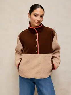 BORG HALF PLACKET