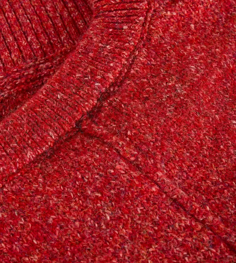 LUCIE CREW NECK SWEATER