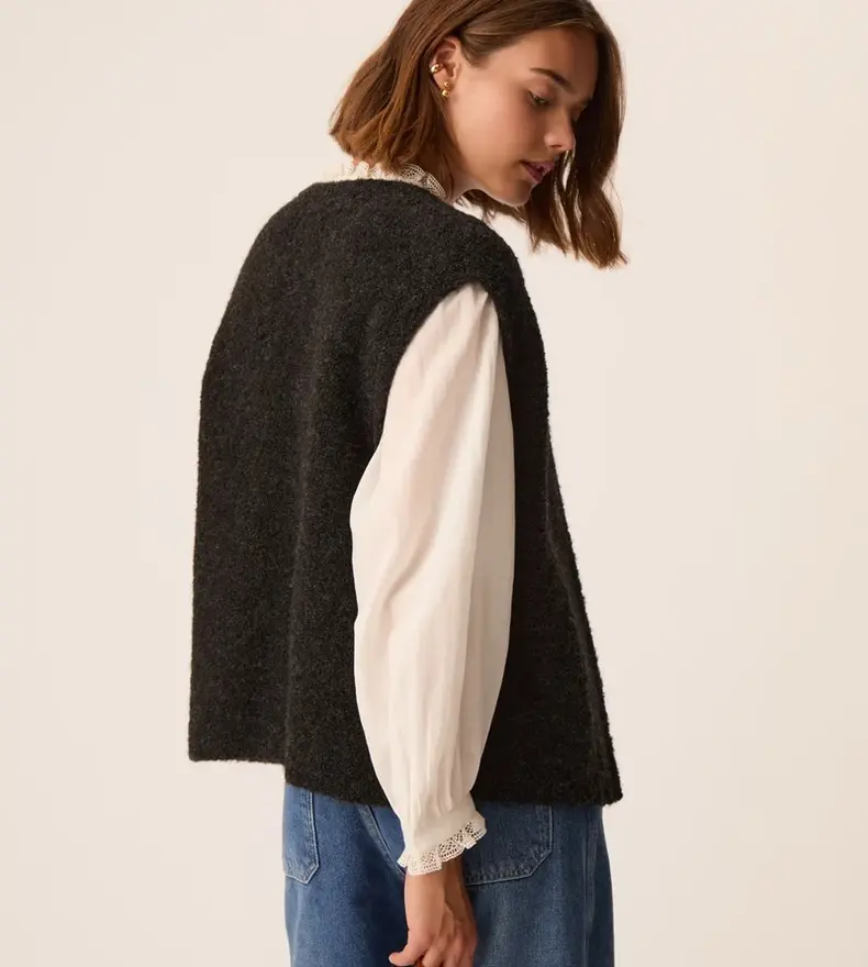 ACHILLE VEST